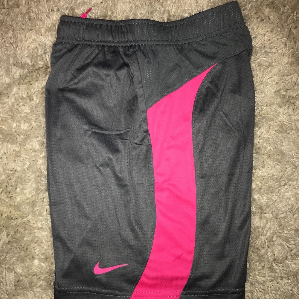 Nike Shorts Gray/Pink